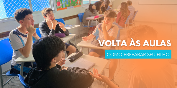 Como se adaptar para a volta às aulas? Alunos na sala de aula